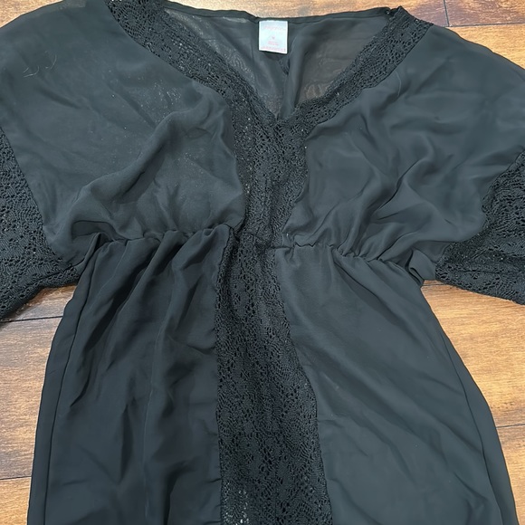 Pool coverup - Picture 3 of 3